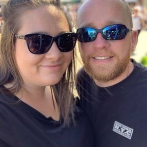 Meet your Posher, Carly